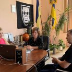 Фото учасників наради.