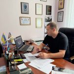 Фото першого заступника начальника Олександрійської РВА Валерія Больбота під час онлайн-зустрічі.